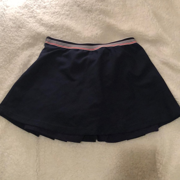 Beautiful brand new Fila skort - Picture 2 of 3